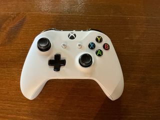Xbox One mando blanco