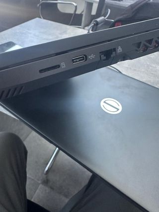 Portátil Gaming GIGABYTE G5 KF 2024 15.6 FHD