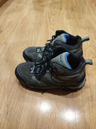 Botas de montaña hombre talla 42