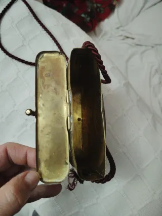 Bolso metálico cobre banda música militar