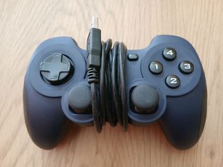 Mando Logitech Dual Action PC