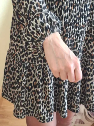 Vestido corto estampado leopardo