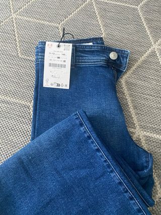 Pantalón vaquero niña Zara Talla 12, wide leg