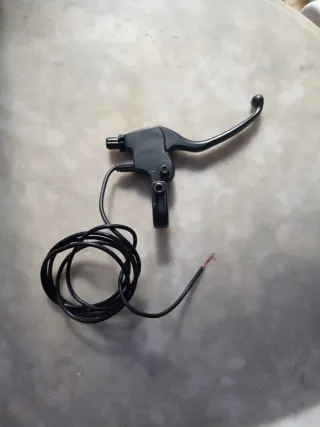 Maneta Freno Patinete Eléctrico Negra