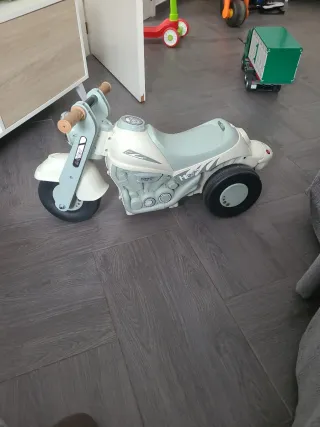 Moto musical para niños