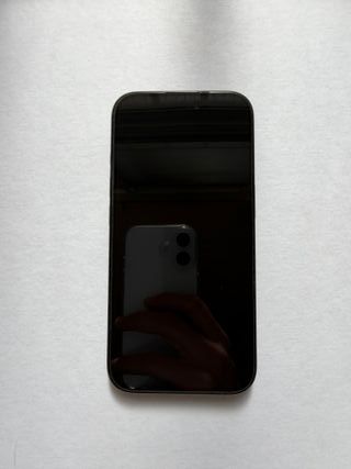 iPhone 16 - 128GB - Negro