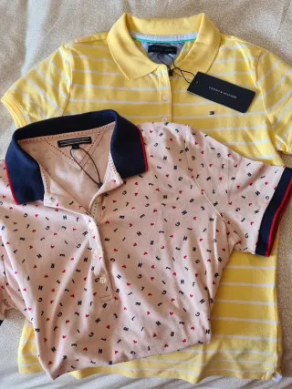 Lote 2 polos Tommy Hilfiger nuevos Talla(14 yM)