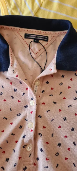 Lote 2 polos Tommy Hilfiger nuevos Talla(14 yM)
