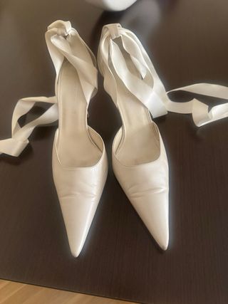Zapatos de Novia con Lazos Blancos