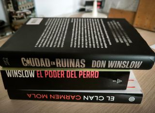 LOTE NOVELA NEGRA POLICIACA WINSLOW+CARMEN MOLA