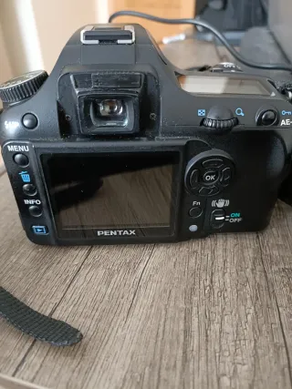 Cámara Digital Pentax Negra