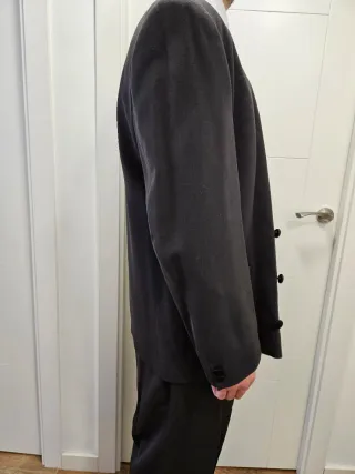 Traje de novio negro