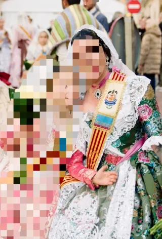 Traje completo Fallera Siglo XVIII o separado.