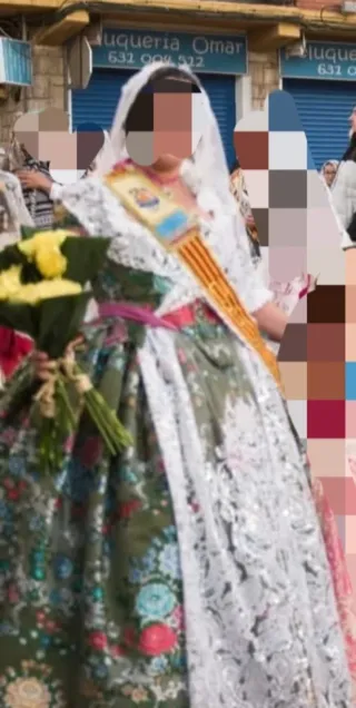 Traje completo Fallera Siglo XVIII o separado.