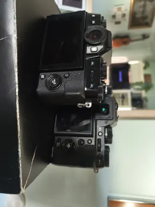 Fujifilm XT2 & X-T20