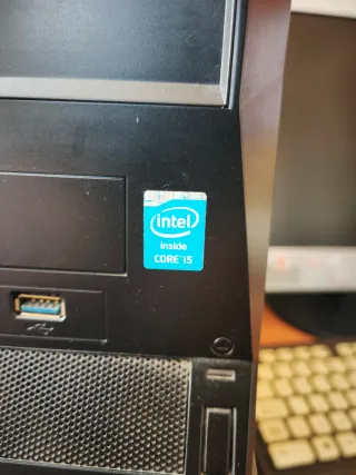 Ordenador de sobremesa MSI Negro/Plata