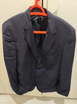 Americana Hugo Boss Talla 48 Azul