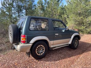 Mitsubishi Pajero 1993