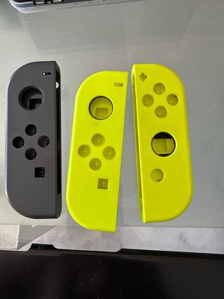 Carcasa Nintendo Switch y Joy-Cons