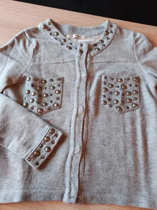 Giacca leggera grigio perla con borchie Tg XS