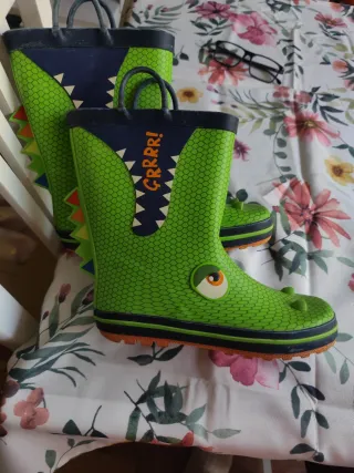 Botas de agua niño dinosaurio talla 35