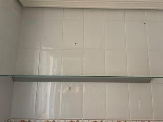 Estantería de cristal decorativa