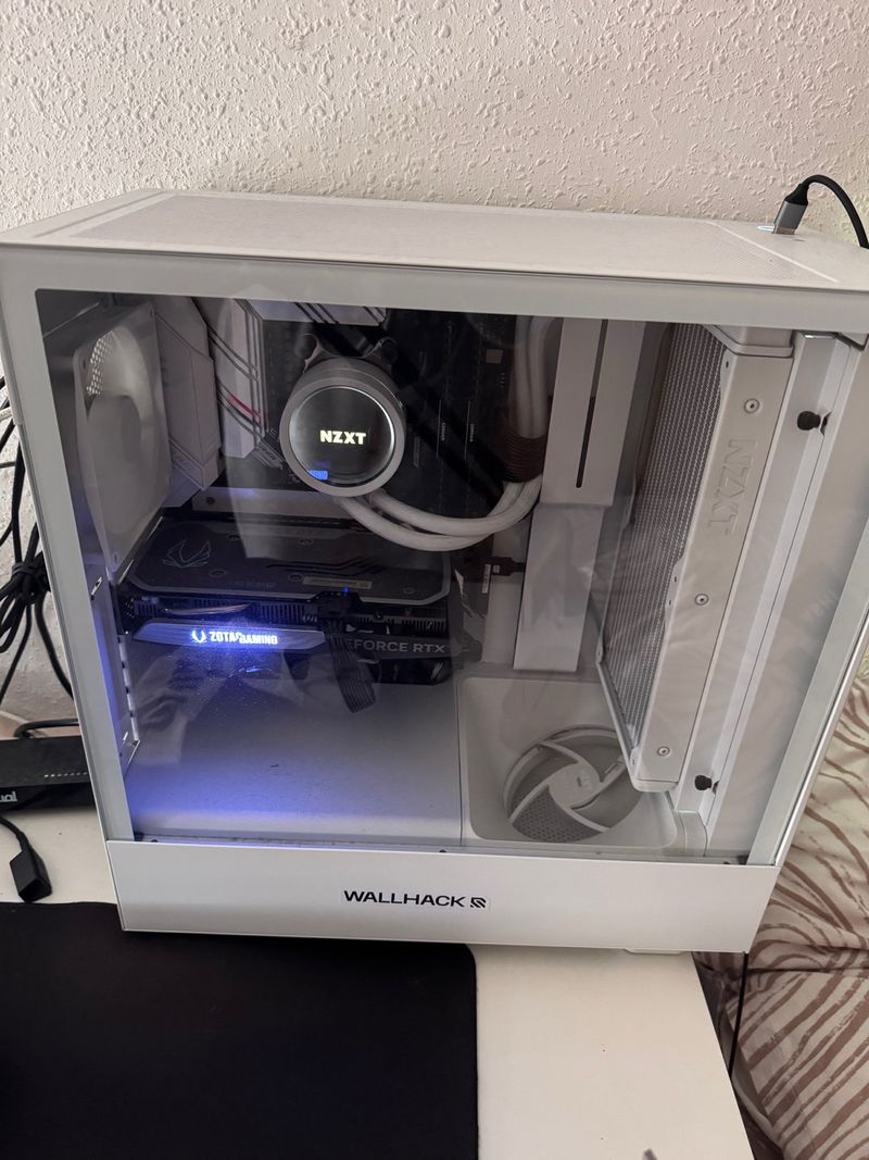 PC Gaming NZXT Blanco