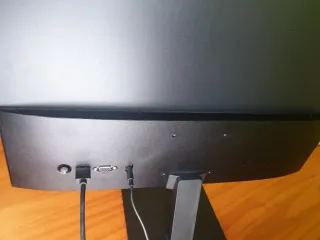 Ordenador Lenovo+Pantalla+Teclado y Ratón