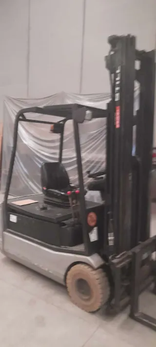 Carretilla elevadora STILL