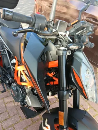 Moto KTM Duke 125