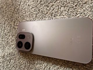 Oppo Find X9 Pro in vendita