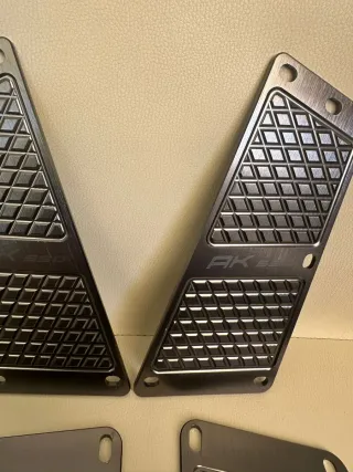 Reposapiés Aluminio Kymco AK 550