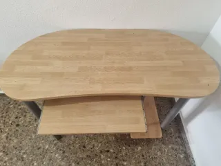 Escritorio madera y metal