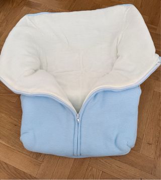Saco bebé azul para carro o capazo