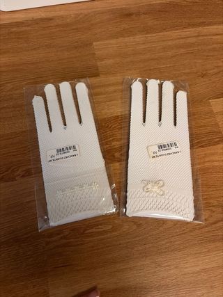 Guantes de Comunión Blancos (2 versiones a elegir)