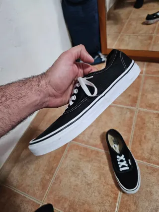Vans Clásicas Negras Talla 45