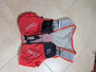 Chaleco Trail Aonijie Gale 2.5L talla S