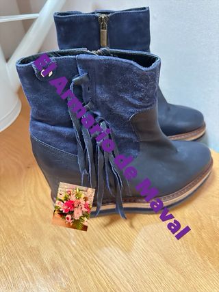 Botines Belle Vie Azul con Flecos