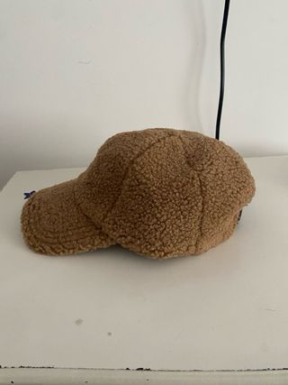 Gorra Carhartt borrego marrón