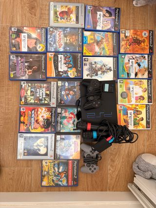 Consola PS2 + 16 Juegos + 2 Mandos