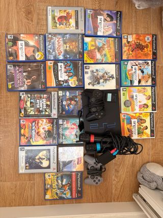 Consola PS2 + 16 Juegos + 2 Mandos