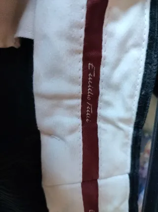 Pantalón pana Emidio Tucci hombre gris oscuro.