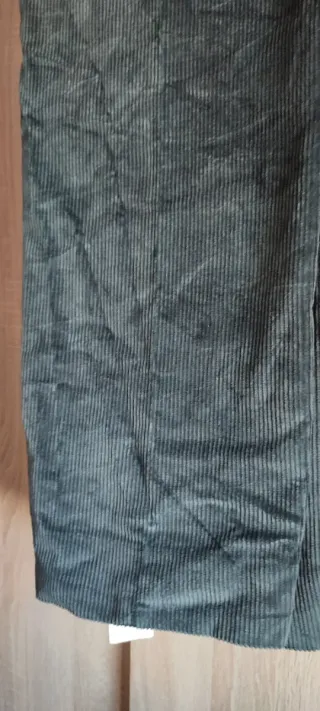 Pantalón pana Emidio Tucci hombre gris oscuro.