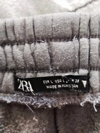 Pantalón cargo Zara gris mujer