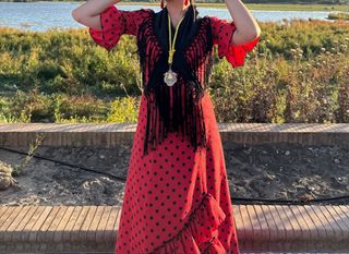 Bata Rociera Roja Lunares Negros