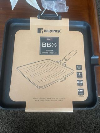 Parrillas Hierro Fundido Bergner 33x19cm  26x26cm