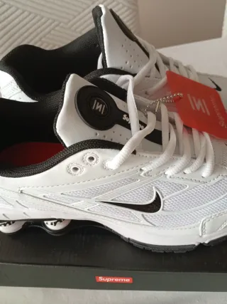 Nike Shox Supreme Blancas Talla 40 unisex