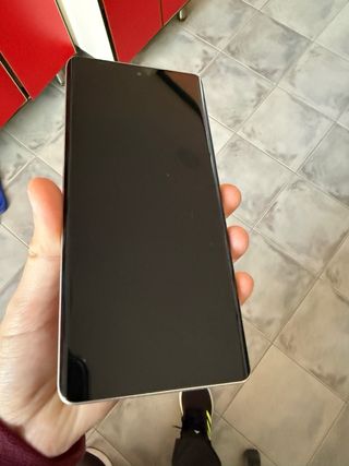 Realme GT 6T 12GB RAM 256GB color plata