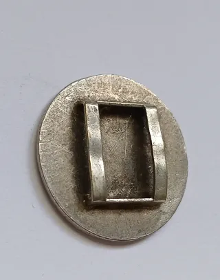 Antiguo cierre de misal o medalla siglo XIX