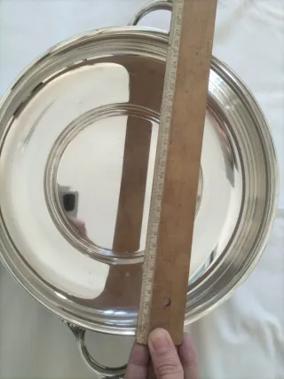 Vajilla antigua Meneses plata alpaca fuente servir